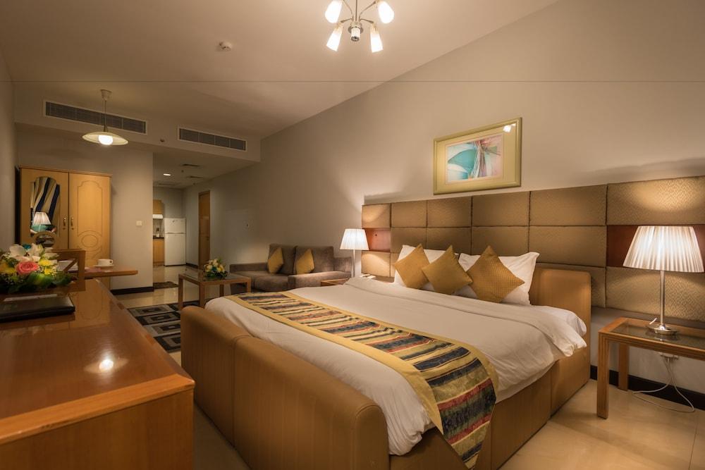City Stay Prime Hotel Apartments - Al Barsha Dubaj Kültér fotó